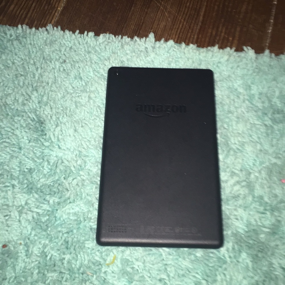 Amazon tablet - Picture 2 of 4